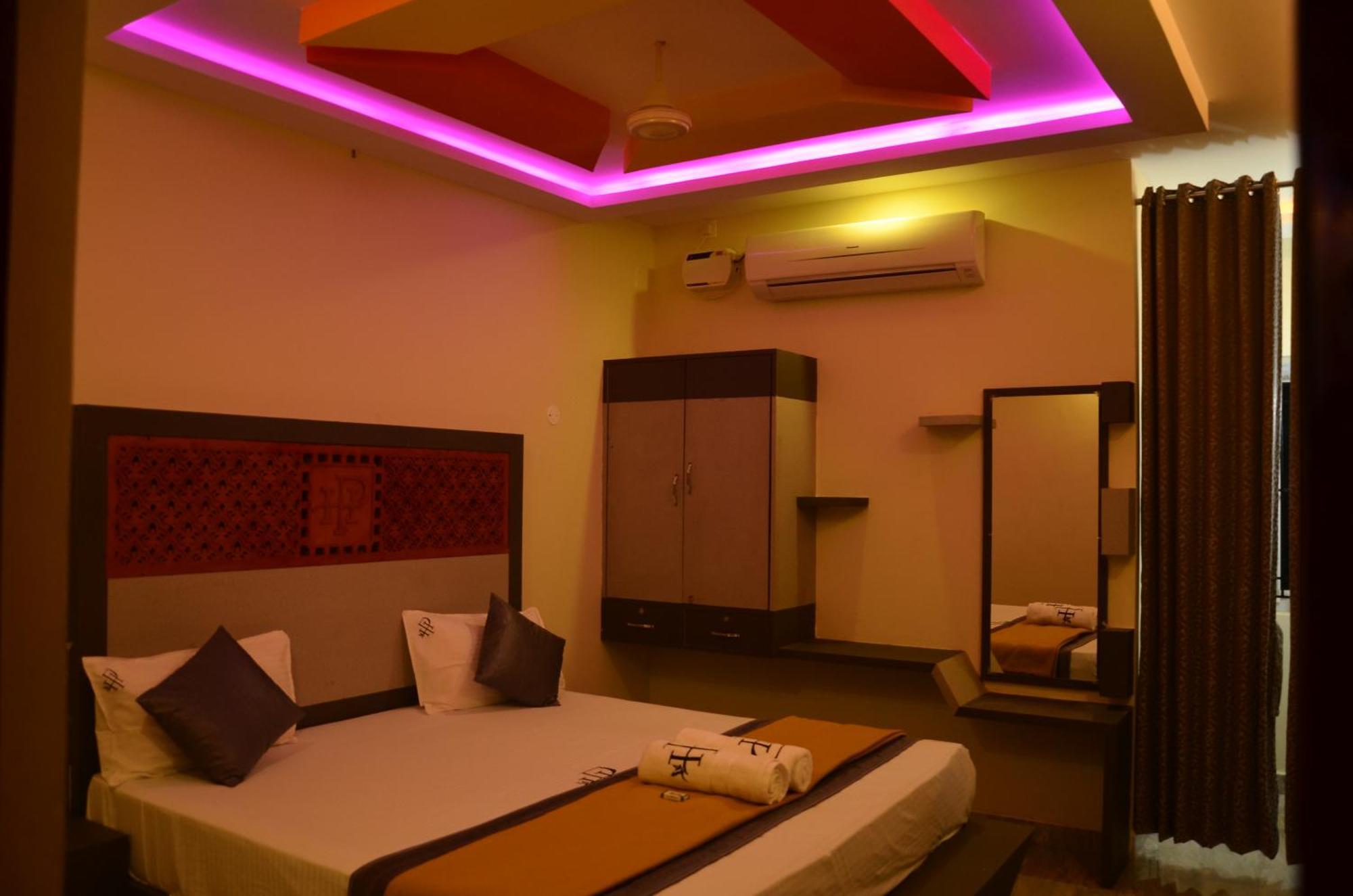 Hotel Panchavarnaa Rameshwaram Exterior photo